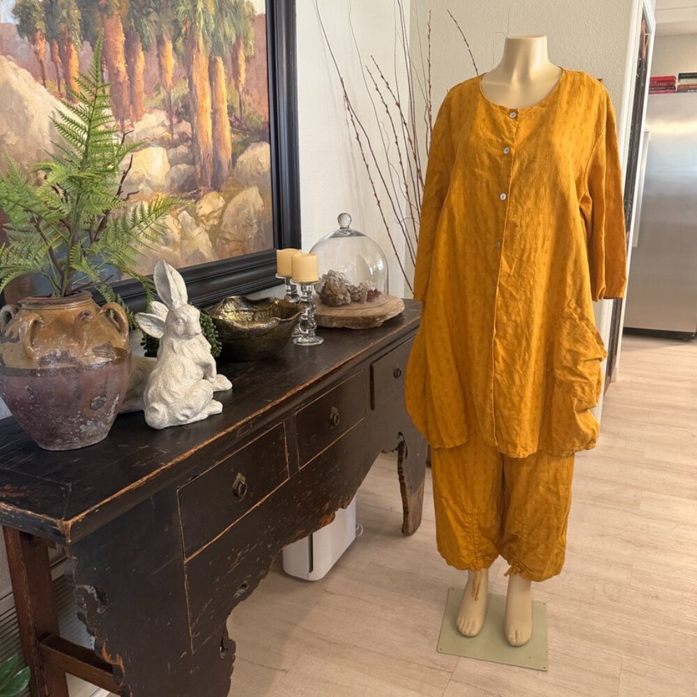 bryn WALKER 2-Piece Linen Button Down long sleeve Top & Big Leg Pants